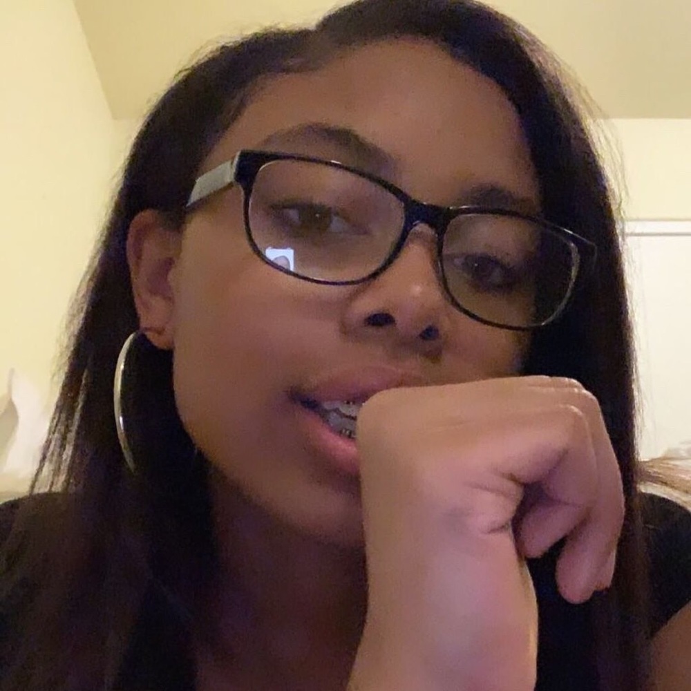 Meet your Posher, Sophia